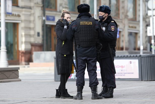 Свыше 1500 нарушителей режима повышенной готовности выявили в Москве за сутки