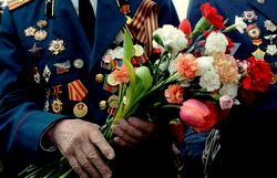 «Единая Россия» предложила мэрии Москвы сохранить повышенные выплаты ветеранам на 9 мая
