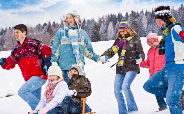 Катки и лыжные трассы Зеленограда готовят к зимнему отдыху горожан