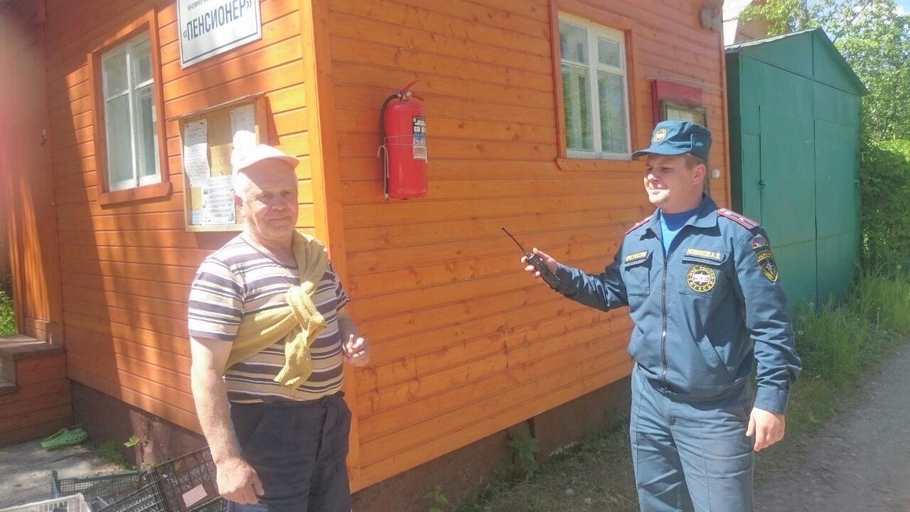 Сотрудники МЧС проверили дачные поселки возле Зеленограда