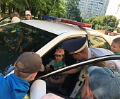 Ребят из летнего лагеря в Старом Крюково научили безопасному поведению на дорогах