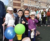 Сотрудники УВД Зеленограда поздравили воспитанников семейного центра с Днём защиты детей