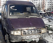 Управа района Старое Крюково выявила три разбитые и брошенные машины