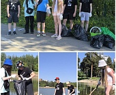 Волонтеры Дворца творчества убрали от мусора часть берегов Школьного озера
