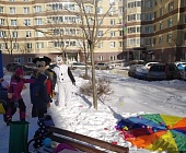 В Старом Крюково прошёл праздник двора «Весёлый снеговик»