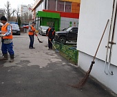 В минувшие выходные сотрудники инженерной службы района Старое Крюково выполнили большой объём уборочных работ